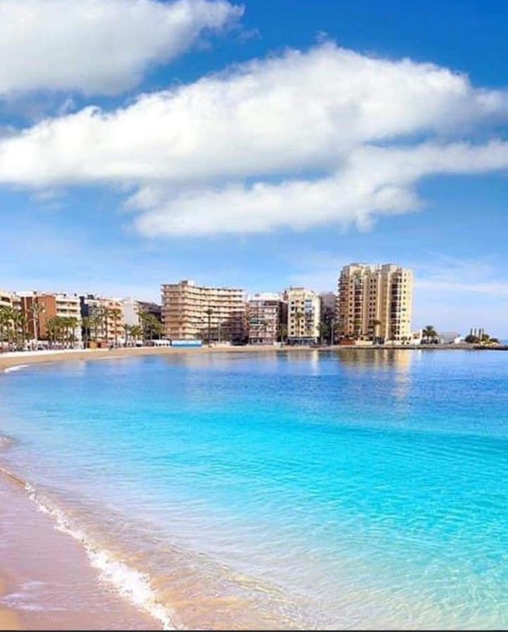 Julia'S Paradise Apartment Torrevieja Buitenkant foto