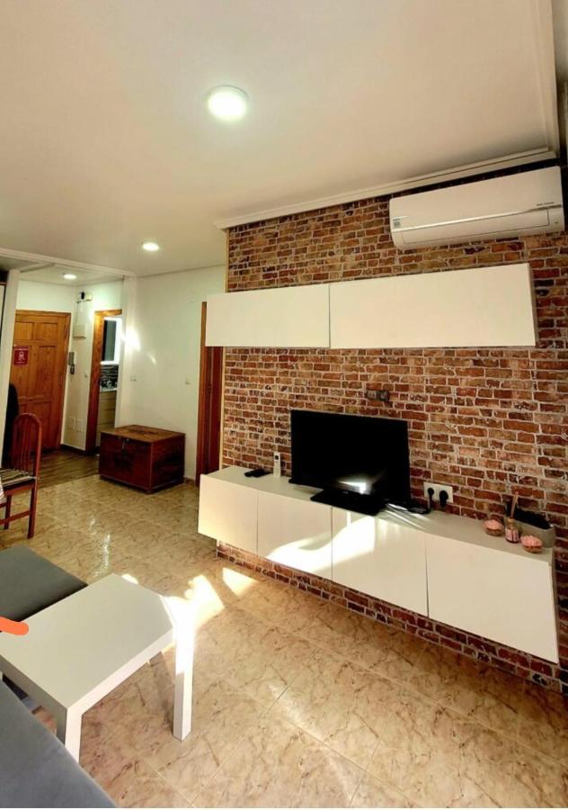Julia'S Paradise Apartment Torrevieja Buitenkant foto